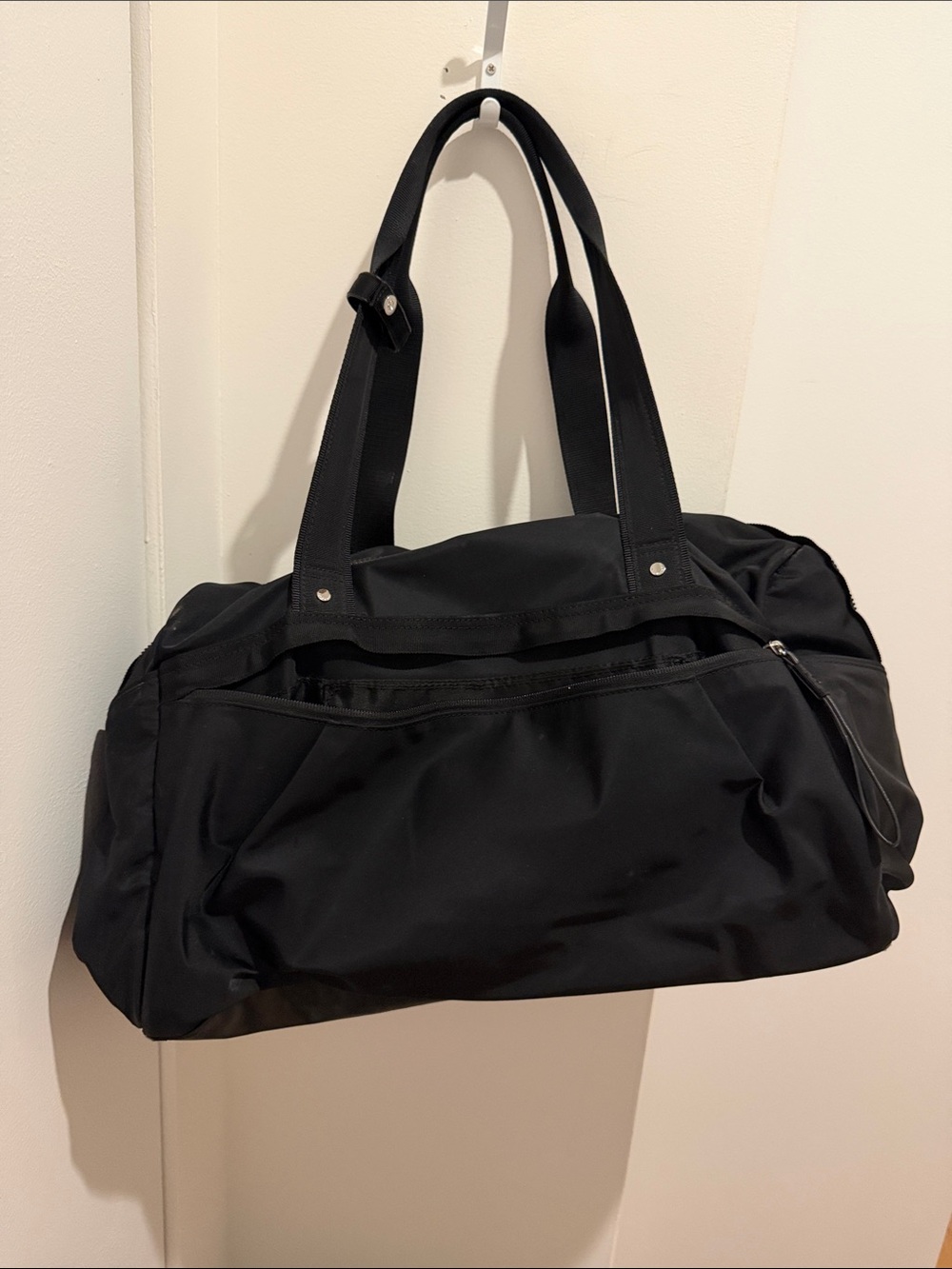 lululemon athletica Black Nylon Travel Tote with Dual Straps duffel - Picture 4 of 4